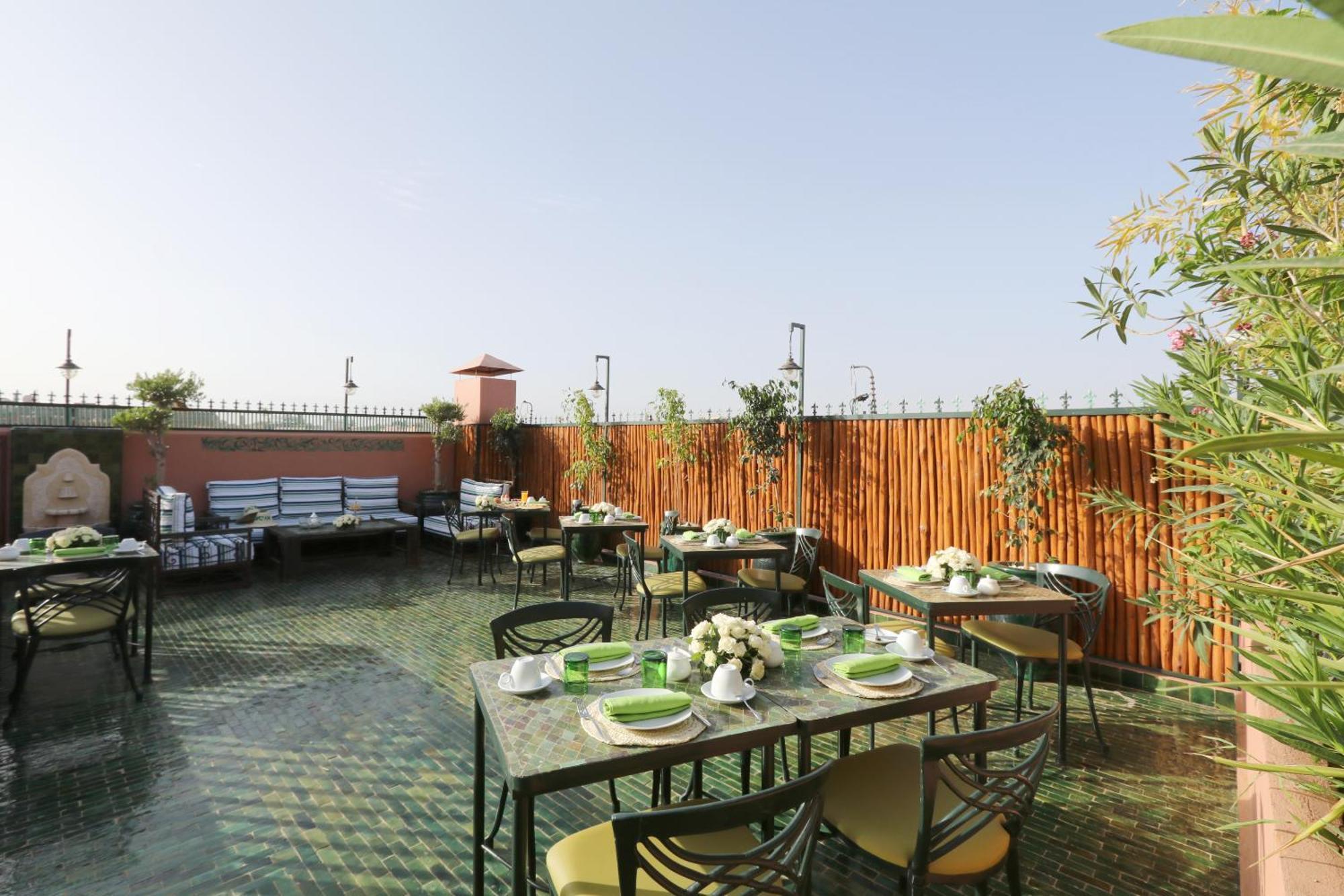 Wazani Square & Frühstückspension 3*